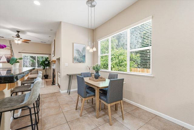 5883 Grace Ellen Ct, Citrus Heights, CA 95610