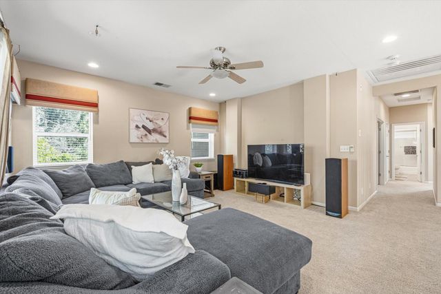 5883 Grace Ellen Ct, Citrus Heights, CA 95610