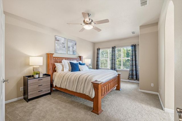 5883 Grace Ellen Ct, Citrus Heights, CA 95610