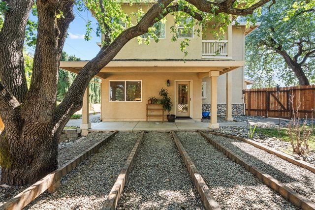 5883 Grace Ellen Ct, Citrus Heights, CA 95610