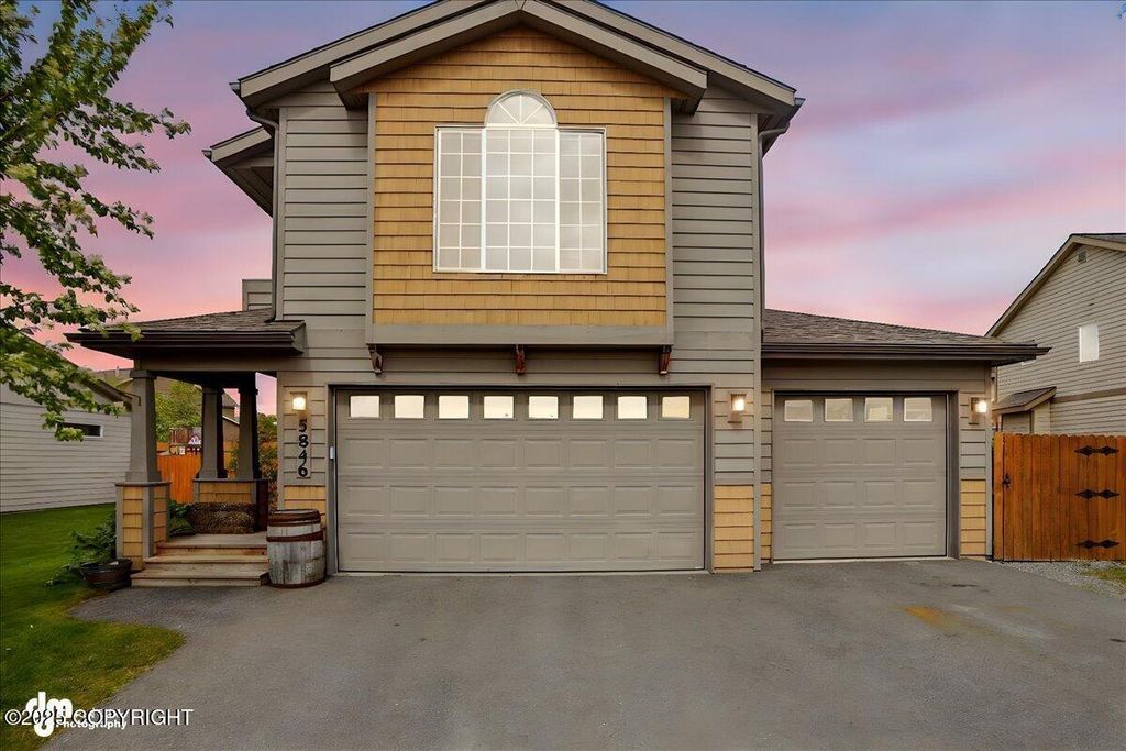 5846 Grand Teton Loop, Anchorage, AK 99502