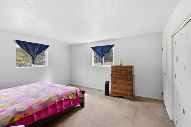 11747 Whispering Pines Drive, Keno, OR 97627