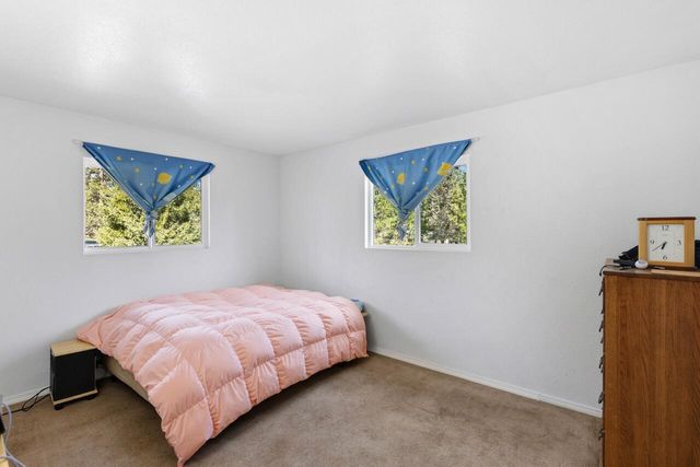 11747 Whispering Pines Drive, Keno, OR 97627