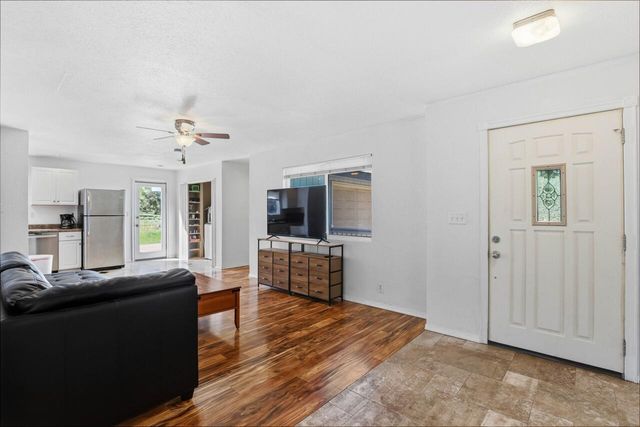 11747 Whispering Pines Drive, Keno, OR 97627