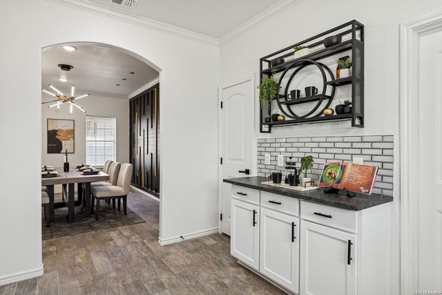 340 Azucena, San Antonio, TX 78237