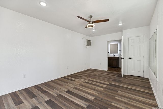 340 Azucena, San Antonio, TX 78237