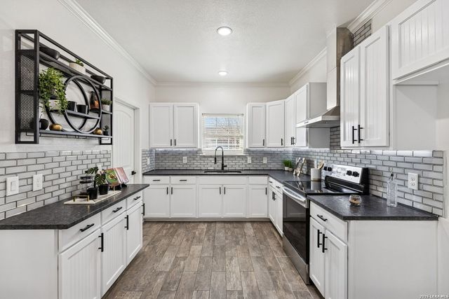 340 Azucena, San Antonio, TX 78237