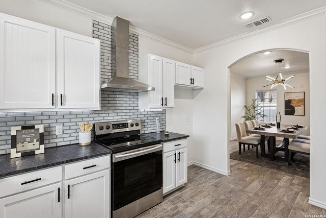 340 Azucena, San Antonio, TX 78237