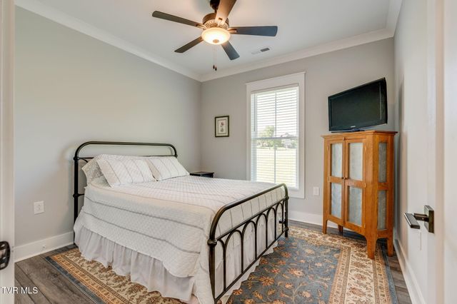 2137 Cattlemans Trail, Jonesborough, TN 37659
