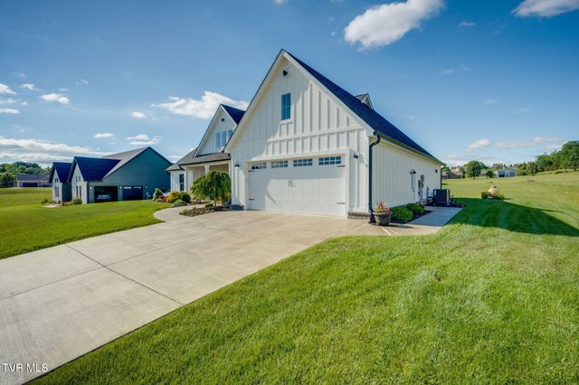 2137 Cattlemans Trail, Jonesborough, TN 37659