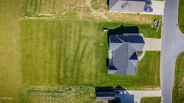 2137 Cattlemans Trail, Jonesborough, TN 37659