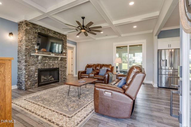 2137 Cattlemans Trail, Jonesborough, TN 37659