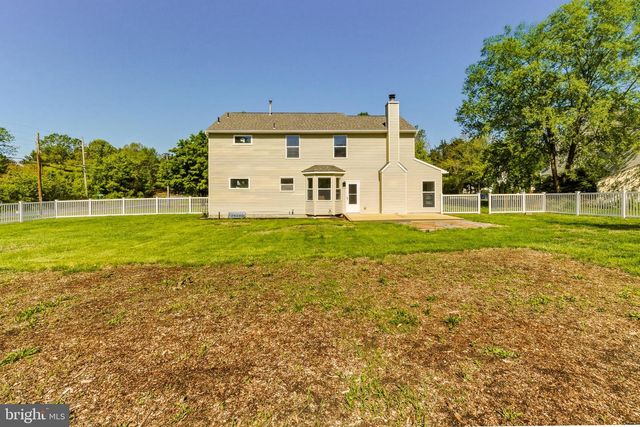 1 BANFF DR, Mullica Hill, NJ 08062