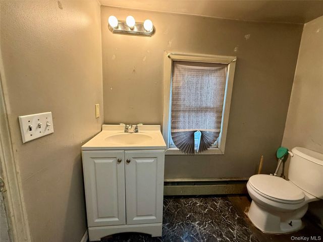 696 Burlingham Road, Burlingham, NY 12721