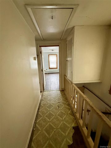 696 Burlingham Road, Burlingham, NY 12721