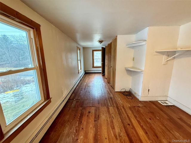 696 Burlingham Road, Burlingham, NY 12721