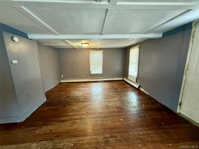 696 Burlingham Road, Burlingham, NY 12721