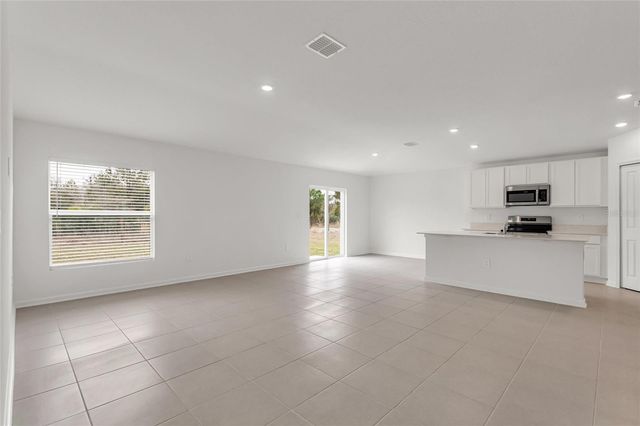 5470 LEWISHAN DR, Davenport, FL 33837