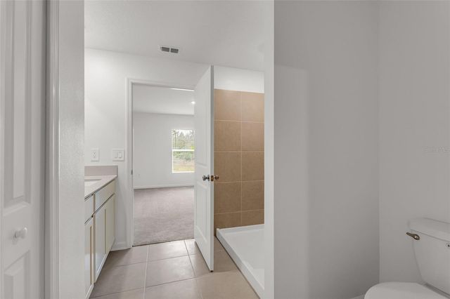 5470 LEWISHAN DR, Davenport, FL 33837