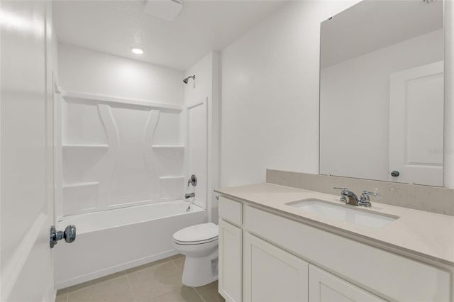 5470 LEWISHAN DR, Davenport, FL 33837