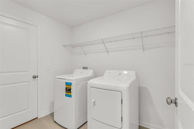 5470 LEWISHAN DR, Davenport, FL 33837