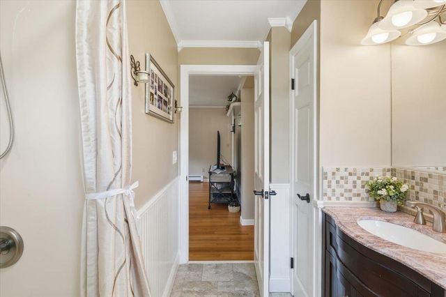 2047 North Avenue, Burlington, VT 05408