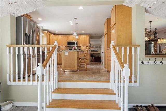 2047 North Avenue, Burlington, VT 05408