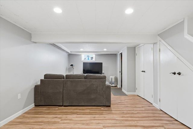 2047 North Avenue, Burlington, VT 05408
