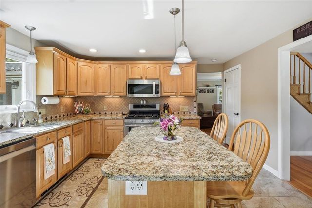 2047 North Avenue, Burlington, VT 05408