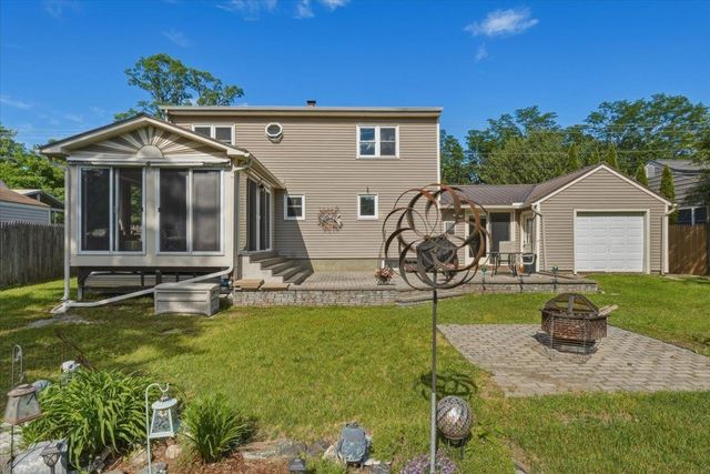 2047 North Avenue, Burlington, VT 05408