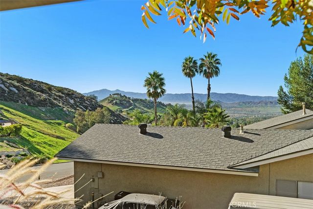 7369 Lakeside, Jurupa Valley, CA 92509