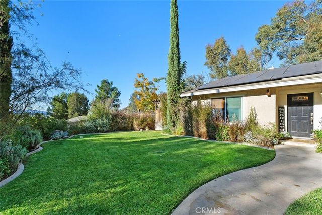 7369 Lakeside, Jurupa Valley, CA 92509