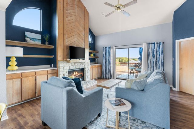 1501 Ridge Harbor DR, Spicewood, TX 78669