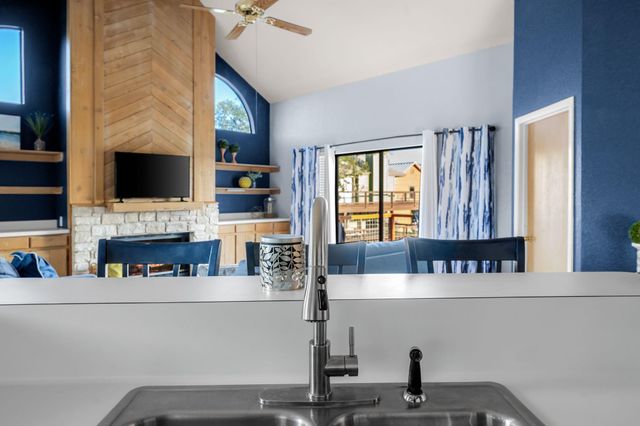 1501 Ridge Harbor DR, Spicewood, TX 78669