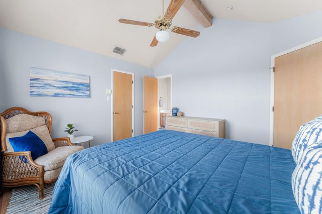 1501 Ridge Harbor DR, Spicewood, TX 78669