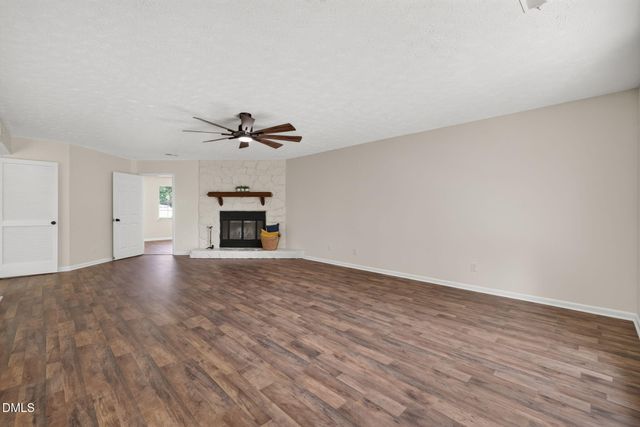6809 Brush Creek Road, Fayetteville, NC 28314