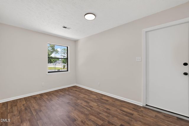 6809 Brush Creek Road, Fayetteville, NC 28314