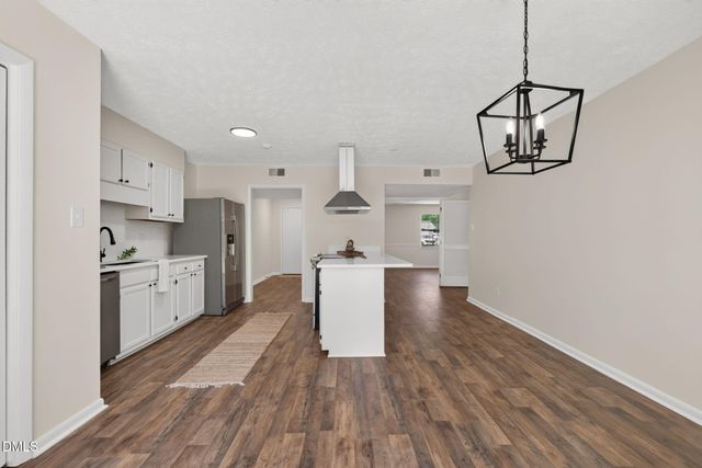 6809 Brush Creek Road, Fayetteville, NC 28314