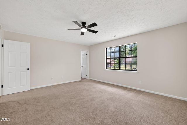 6809 Brush Creek Road, Fayetteville, NC 28314