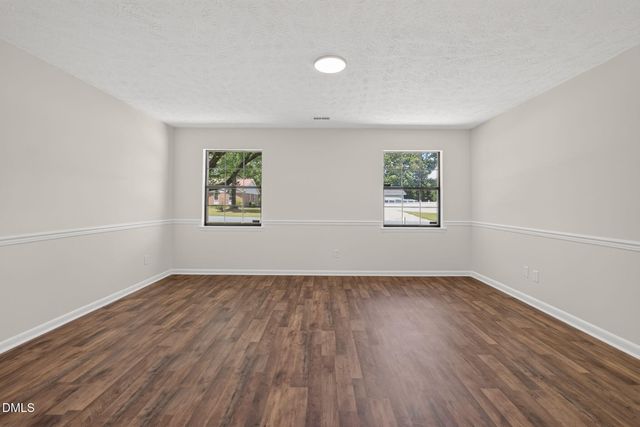 6809 Brush Creek Road, Fayetteville, NC 28314