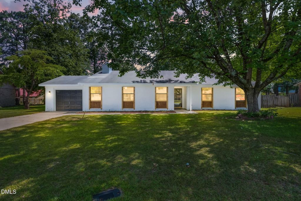 6809 Brush Creek Road, Fayetteville, NC 28314