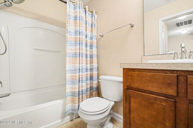 4220 PLANTATION OAKS Boulevard 1715, Orange Park, FL 32065