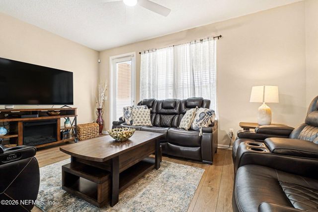 4220 PLANTATION OAKS Boulevard 1715, Orange Park, FL 32065