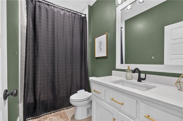 1517 SW Georgetown Drive, Lee's Summit, MO 64082