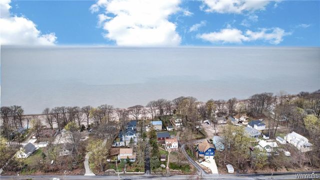 8586 Lake Shore Road, Evans, NY 14006