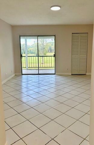 6080 NW 44th Street 205, Lauderhill, FL 33319