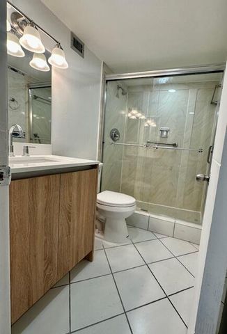6080 NW 44th Street 205, Lauderhill, FL 33319