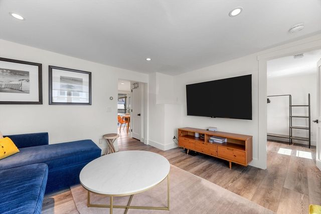 3 Franklin Street Unit 2, Provincetown, MA 02657