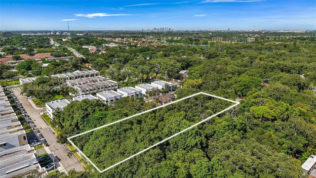5571 SW 40th Avenue, Dania Beach, FL 33314