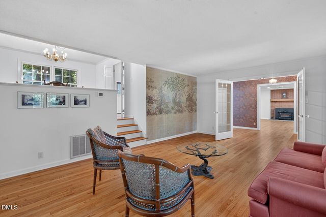 13 Winthrop Court, Durham, NC 27707